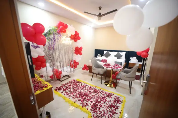 Rooms & Suites